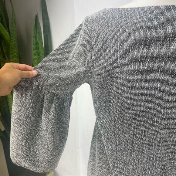 BANANA REPUBLIC Womens Medium Bell Sleeve Gray Top - Picture 8 of 11